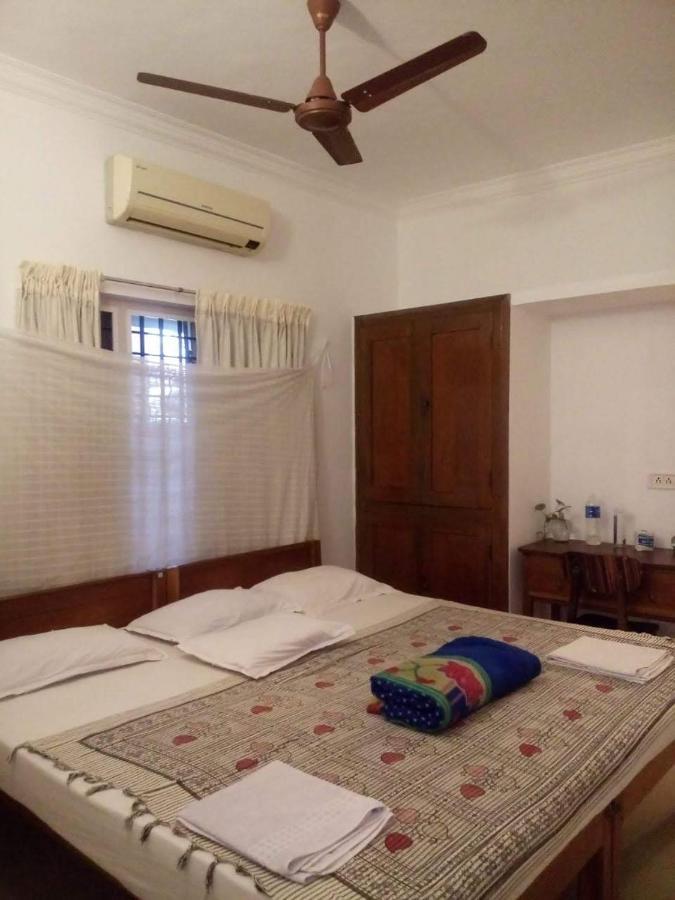 Nathans Holiday Home Kochi Exterior foto